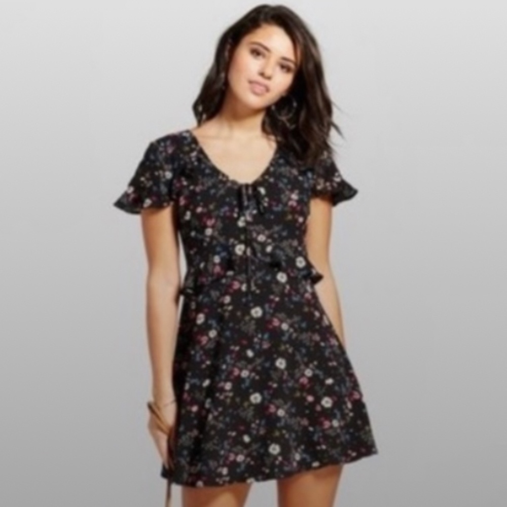 A-Line Floral Black Dress